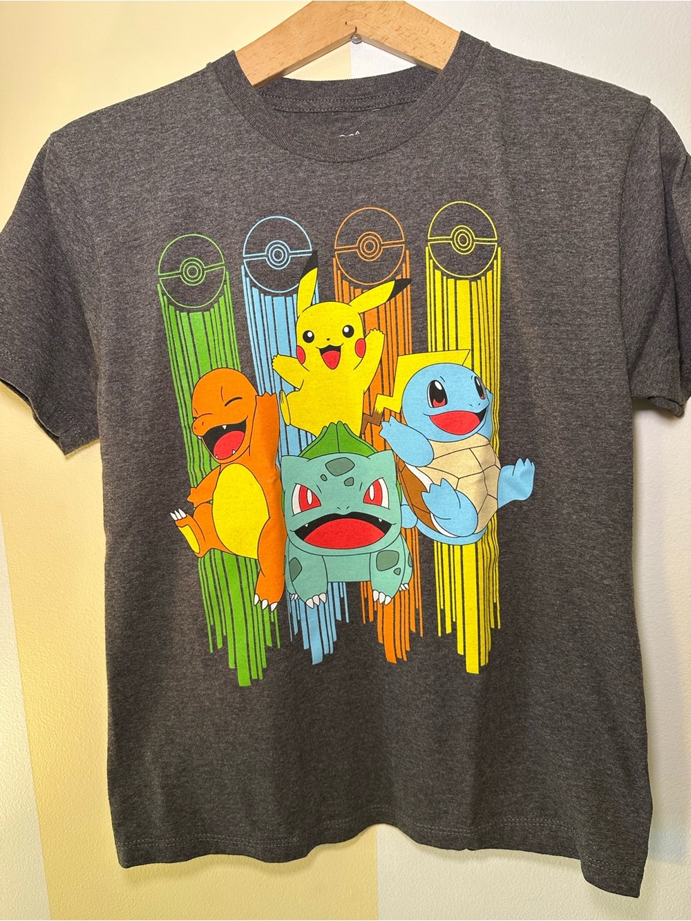 Pokemon Graphic T-Shirt Medium M Grey Mad Engine Pikachu Charmander Squirtle